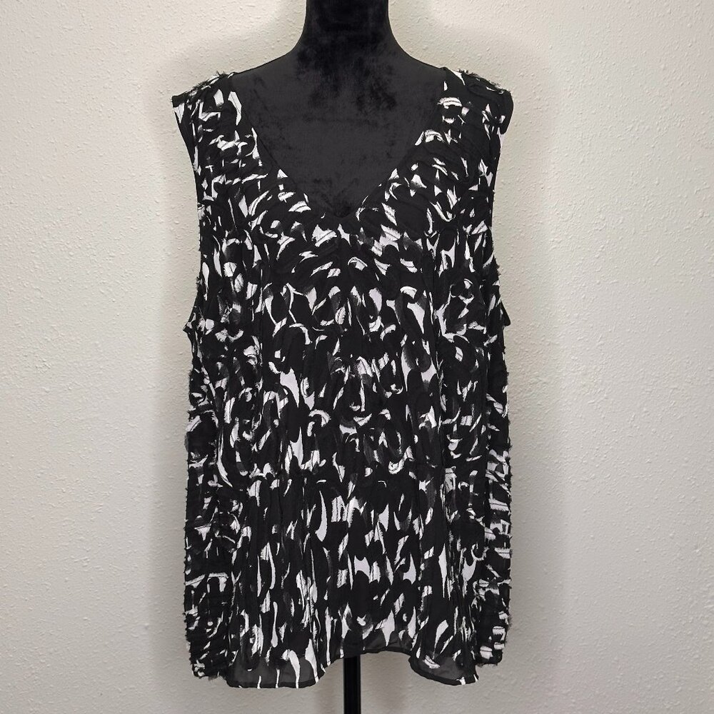 Sejour Plus Size Sleeveless Printed Blouse – 22W